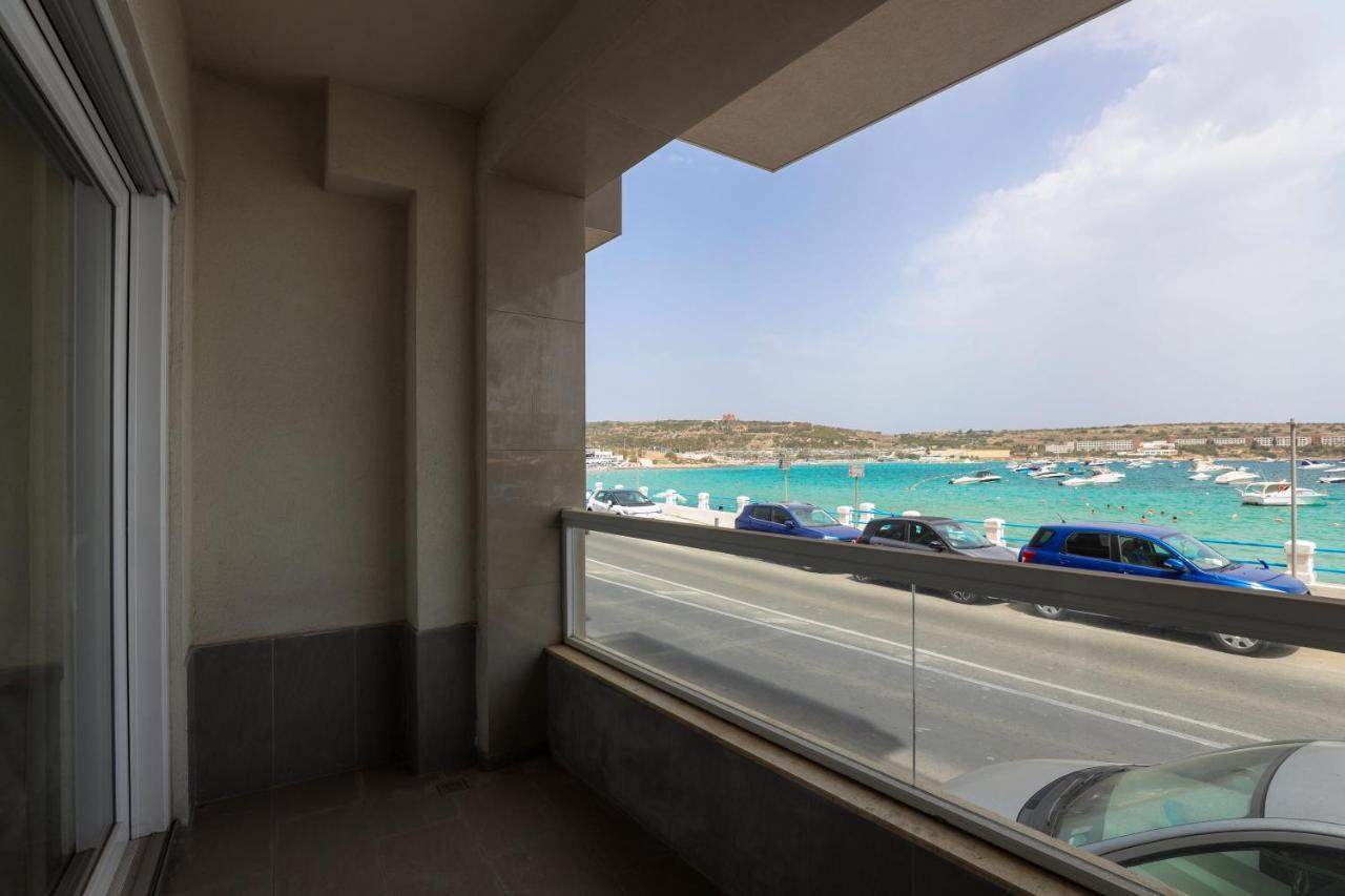 Malta'S Beachfront Apartment In Меллиеха Экстерьер фото